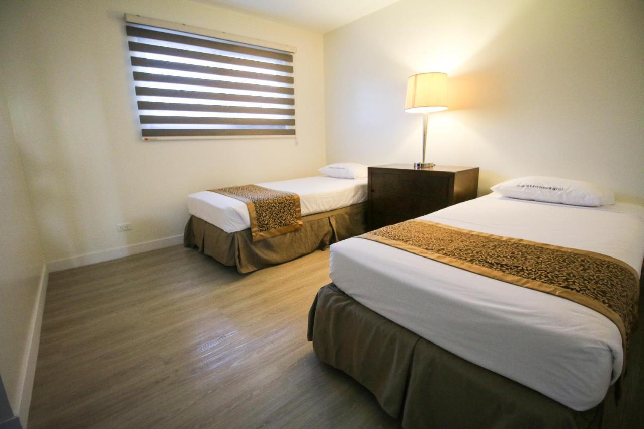 Oceanview Hotel And Residences Tumon Exterior foto